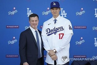 [천병혁의 야구세상] 오타니 다저스 입단하는 날, 내년 거취 고민하는 커쇼