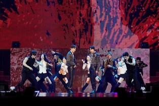 "풋풋한 10대 소년이던 동방신기…큰 사랑 받고 성인식 치렀죠"