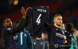 심정지 회복 EPL 선수 "동료·의료진에 감사…모두 CPR 배우길"