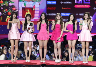 Photos of STAYC from '2023 SBS Gayo Daejeon'