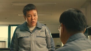 무너지는 중공업 가족의 유토피아…영화 '울산의 별'