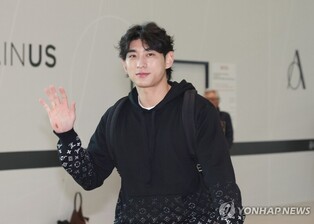 김하성에게 화답한 이정후…"형이 치면 치아로라도 잡아야죠"