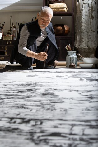 (Yonhap Interview) Defying classification, Park Dae-sung re-imagines Korean ink painting