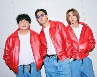 슈퍼주니어-L.S.S. 신곡 '컴온' 공개하고 콘서트