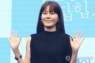 '멱살 한번' 기자로 변신한 김하늘 "시청률 두 자릿수 목표"