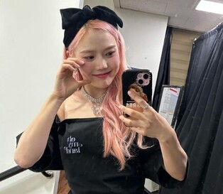 Pentagon's Jinho, Oh My Girl's Hyojung to Star in Musical ‘1000 Shades of Blue’