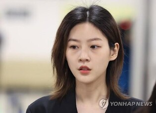 Kim Sae-ron Quits Play 'Dongchimi' Citing Health Reasons