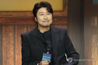'삼식이 삼촌' 송강호 "35년 만에 첫 드라마, 긴장되네요"