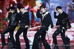 ZeroBaseOne: 'This Summer, We'll Fill Everyone's Hearts with Refreshing Vibes'