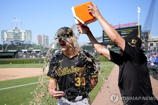 '괴물 신인' 스킨스, 6이닝 노히트 11K…7타자 연속 삼진