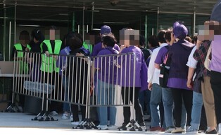 뺑소니·음주 진실공방에도 공연…김호중 팬들 수천 명 발길