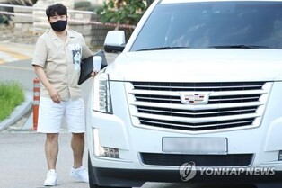 '음주운전·뺑소니' 김호중, '슈퍼 클래식' 공연 강행(종합)