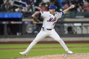 MLB 메츠서 FA 앞둔 '전 롯데' 레일리, 팔꿈치 수술로 시즌 마감