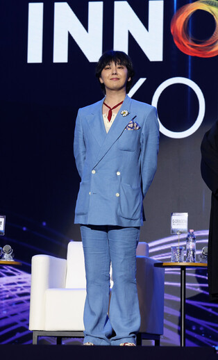 Photos from G-Dragon Appointed as Special Professor at KAIST