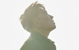 Lee Seung-chul Releases New Single 'It's Raining,' Announces Nationwide Tour