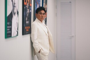 Lee Seung-chul Open to Novelties, Refrains from Indulging in Old Glory