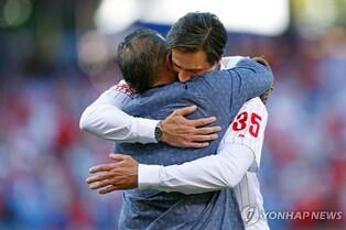 필라델피아 우승 이끈 해멀스, 공식 은퇴…친정팀서 마지막 인사