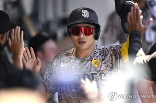 샌디에이고 김하성, 3경기 연속 안타…시즌 타율 0.220