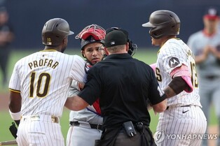 MLB 워싱턴, 샌디에이고와 벤치클리어링에 빈볼까지