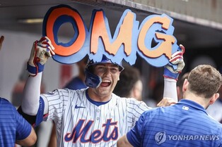 MLB 메츠 니모, 통산 100호 홈런 친 날 호텔에서 실신