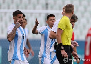 [올림픽] '대혼란' 빚어진 남자축구 첫 경기 조사키로…아르헨은 분통(종합)