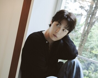 John Park to Drop Double Single 'VISTA' on August 8, Full Album in October