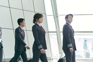 'Pilot' debuts at No. 1 at weekend box office, surpassing 1 million viewers