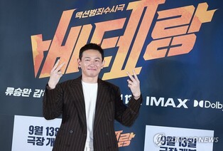 돌아온 형사 서도철…'베테랑 2' 황정민 "1편의 에너지 능가"