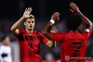 스타니시치 너마저…김민재 뛰는 뮌헨, 수비수 줄부상에 빨간불