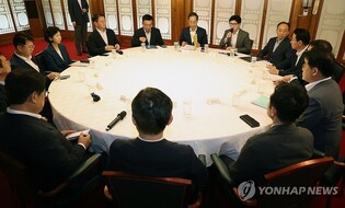 당정대, 한우·쌀값 등 추석전 물가 안정대책 논의