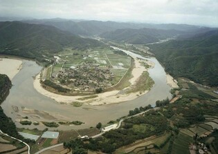 국가유산청, 민속마을 10곳 안전 지키는 '주민 지킴이' 위촉