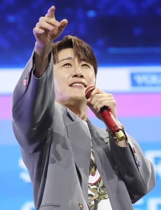 Photos from media showcase of 'YOUNGTAK'