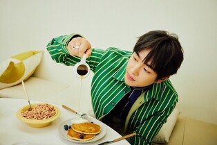 SHINee's Onew hopes to make people happy with his songs