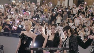 블랙핑크, 데뷔 8주년 행사 비하인드 공개…"앞으로도 쭉 함께"