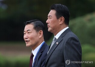 (LEAD) Nat'l security adviser does not rule out N.K. nuclear test around U.S. election