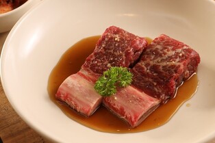 [K푸드 응온 꽈!] ① 베트남 입맛 사로잡은 한국식 양념갈비