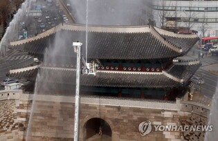 화재에 취약한 목조 문화유산…"소방시설 미비·보험 가입 저조"