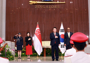 Yoon in Singapore