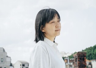 (URGENT) Nobel Committee: 'Han Kang... Powerful Poetic Prose Confronting Historical Trauma'