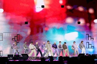 세븐틴 "시도하지 않았던 장르의 음악…힘을 뺀 이지 리스닝"