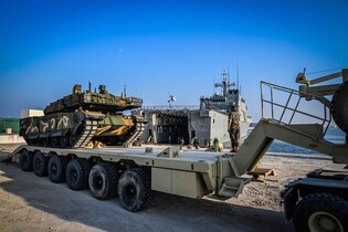 S. Korean landing ship in Qatar for joint drill