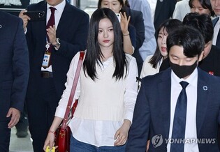 "하니 보고왔나" "회의시간에 간 것 아냐"…과방위 파행