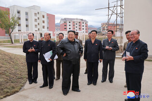 N. Korean leader visits flood-hit areas under reconstruction