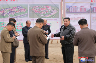 N. Korean leader visits flood-hit areas under reconstruction