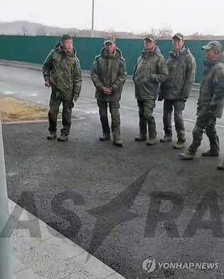 (LEAD) S. Korean delegation to brief NATO, EU officials on N. Korea's troop deployment to Russia