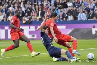 김민재, 끝까지 달려 실점 막아내…뮌헨, 보훔에 5-0 완승