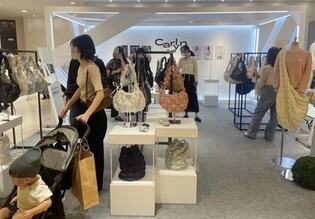 K-패션 해외로 들고 나가는 백화점…일본·태국서 '북적'