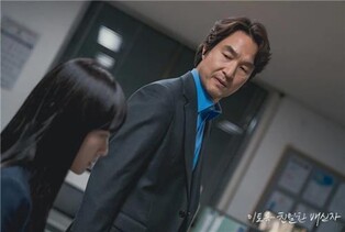 "아껴뒀다 몰아볼래요"…시청자 홀린 부녀 심리전 '이친자'