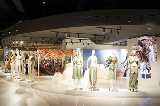 '비상경영' 롯데면세점, 첫 패션 브랜드 '싱귤러' 출시