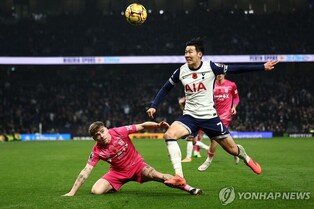 '손흥민 풀타임' 토트넘, 승격팀 입스위치에 1-2 패…첫 승 제물